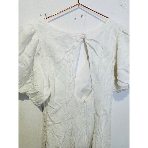 CLUB MONACO Women's White Short Sleeve V-Neck Textures Tie Back Jumpsuit Size 8 - Picture 10 of 14